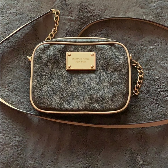 michael kors small side bag